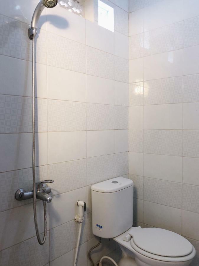 Argya Guesthouse ยอกยาการ์ตา ภายนอก รูปภาพ